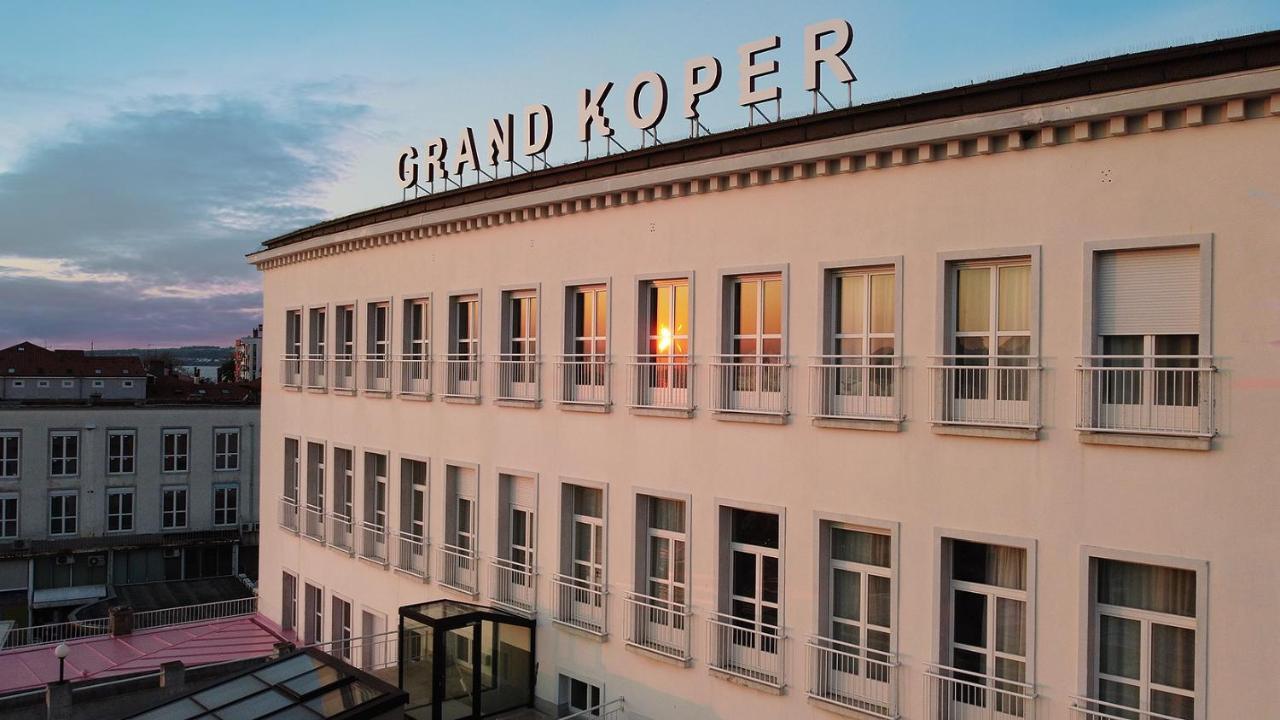 Hotel Grand Koper Exterior foto