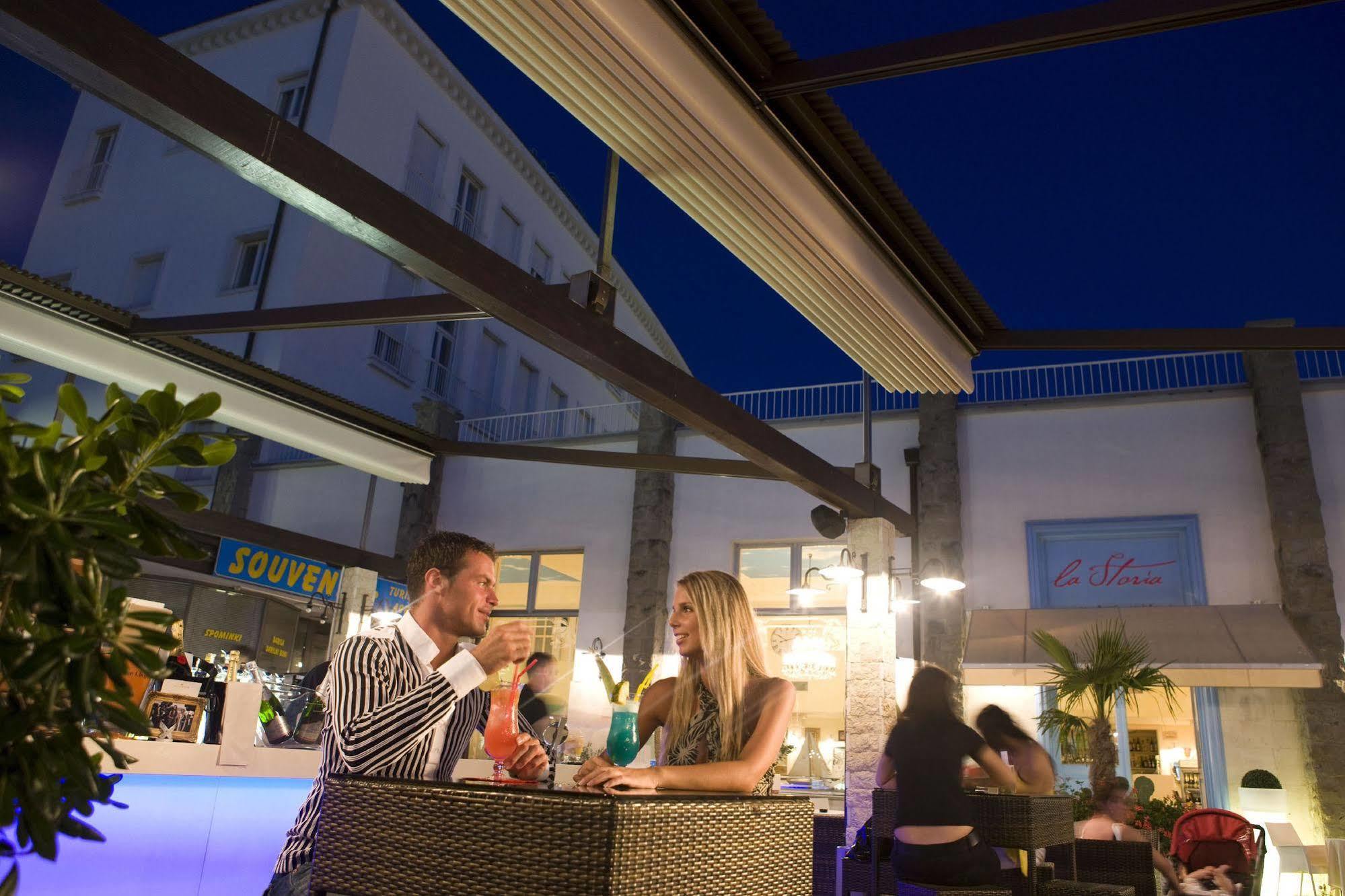 Hotel Grand Koper Exterior foto